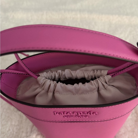 New Kate Spade Cameron Street Montone Small Bucket Bag - Picture 5 of 7